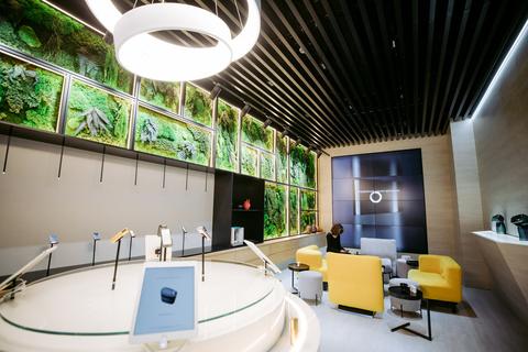 Пориньте у світ смарт-технологій: магазин glo™ studio у Києві
